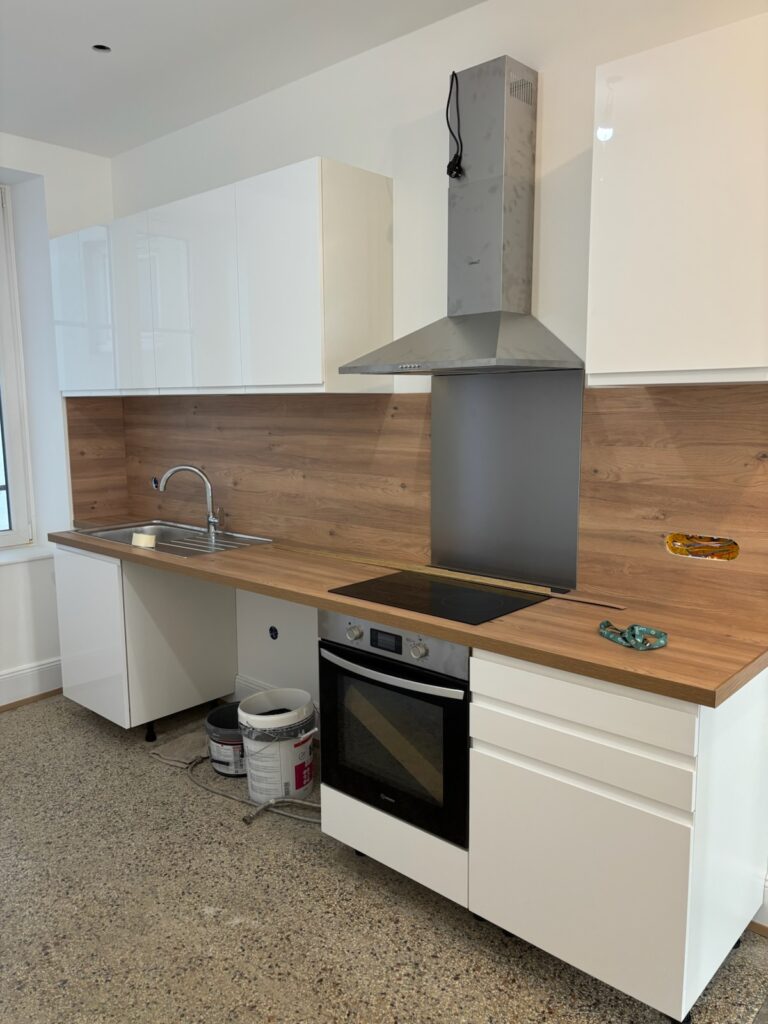 26 commanderie - 2e droite - Cuisine rénovation 2